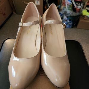 Nude kitten heels! New in box!!!
